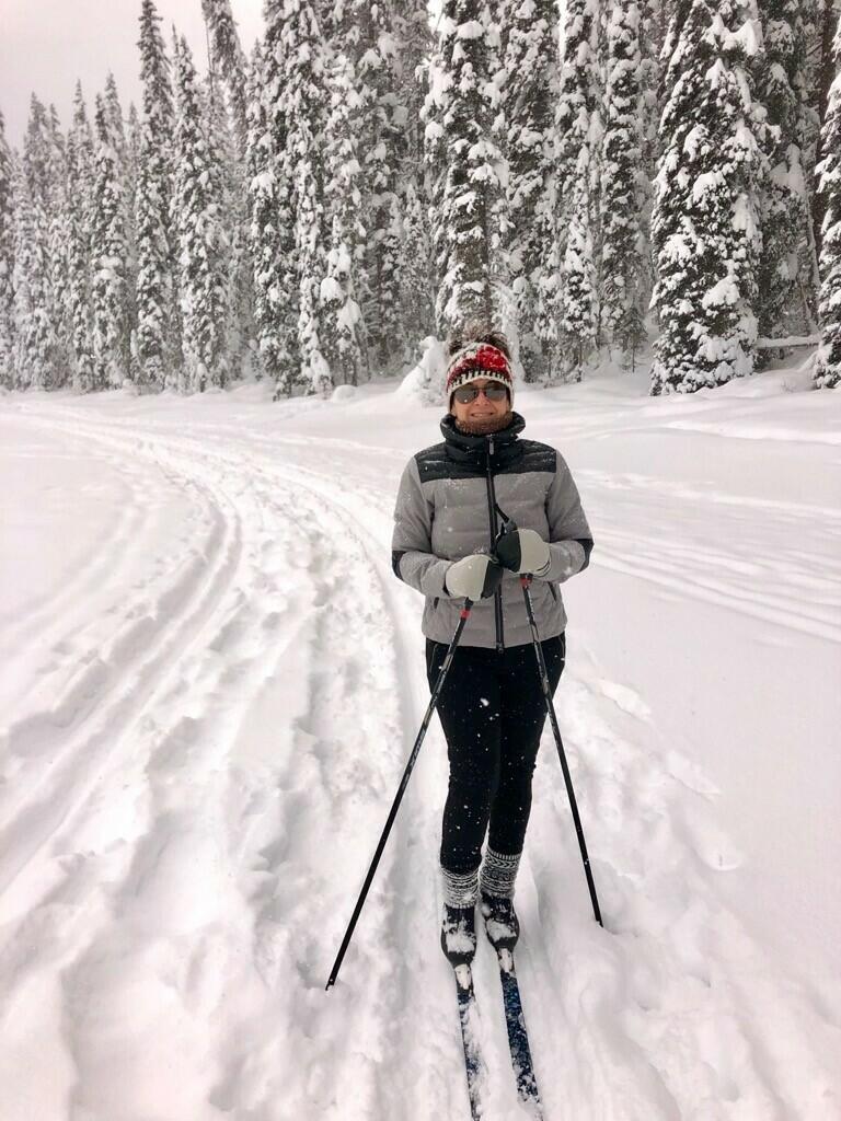 Judy Henry skiing