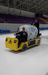 Olympic Oval icemaking experts prepare the long-track surface in Pyeongchang. Photos courtesy Luke Janetzki