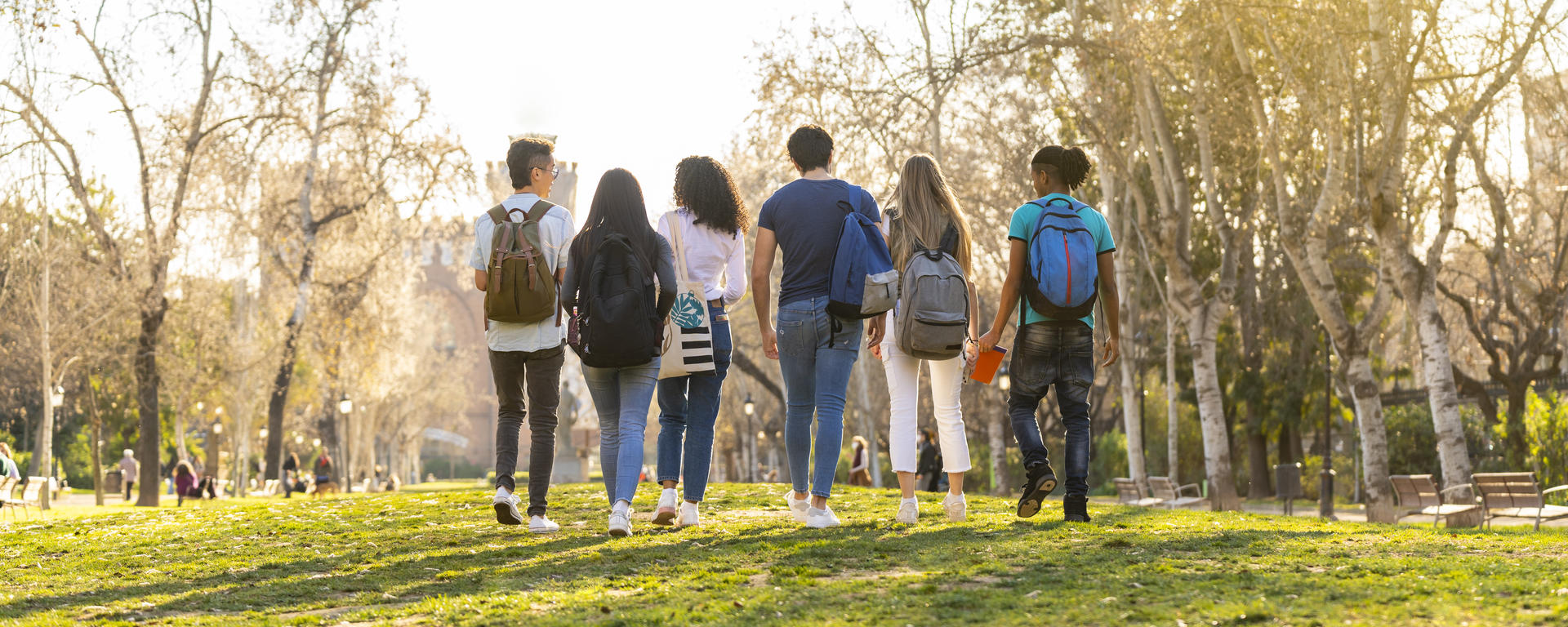 campus-walk