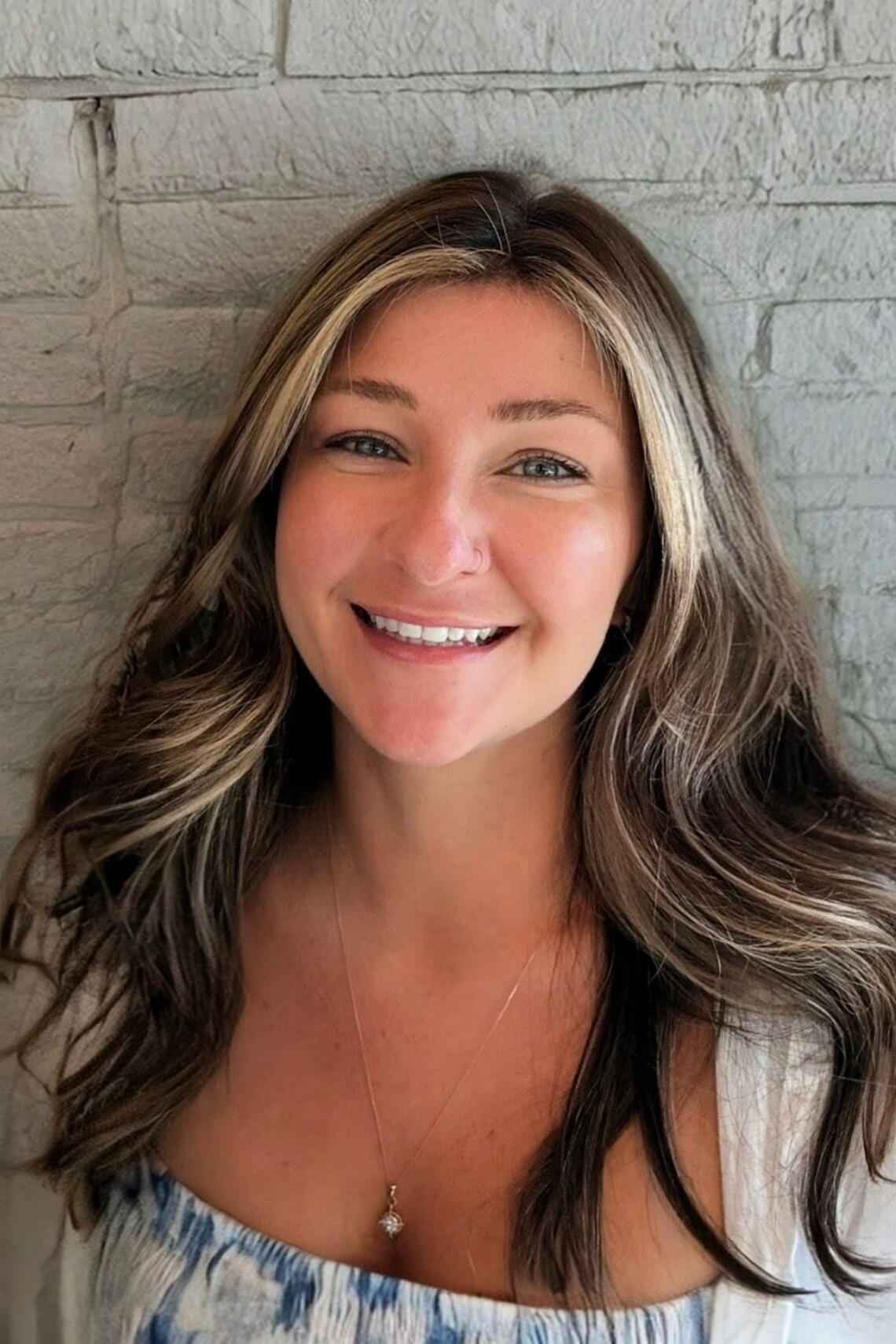Alex Headshot