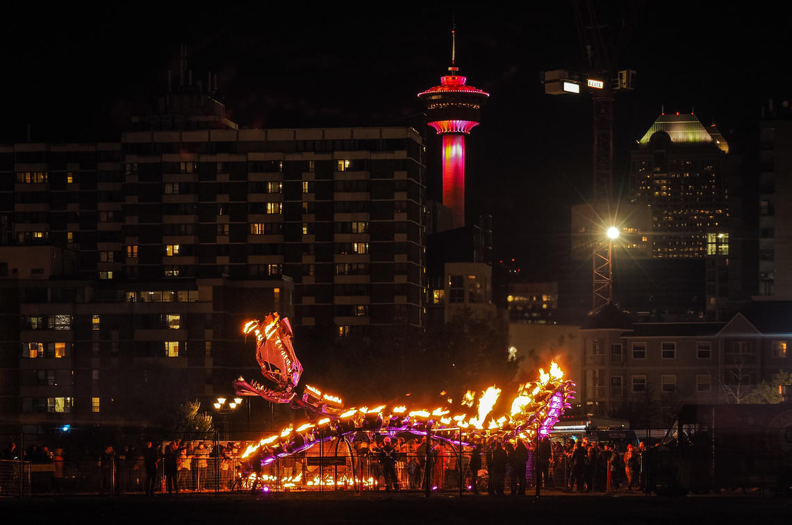 Beakerhead large snake on fire