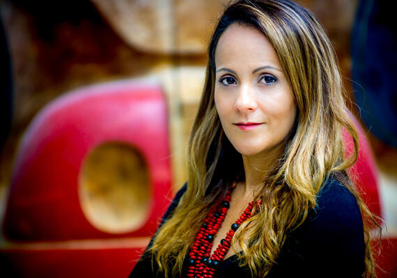 Dr. M. Elisa Lacerda-Vandenborn